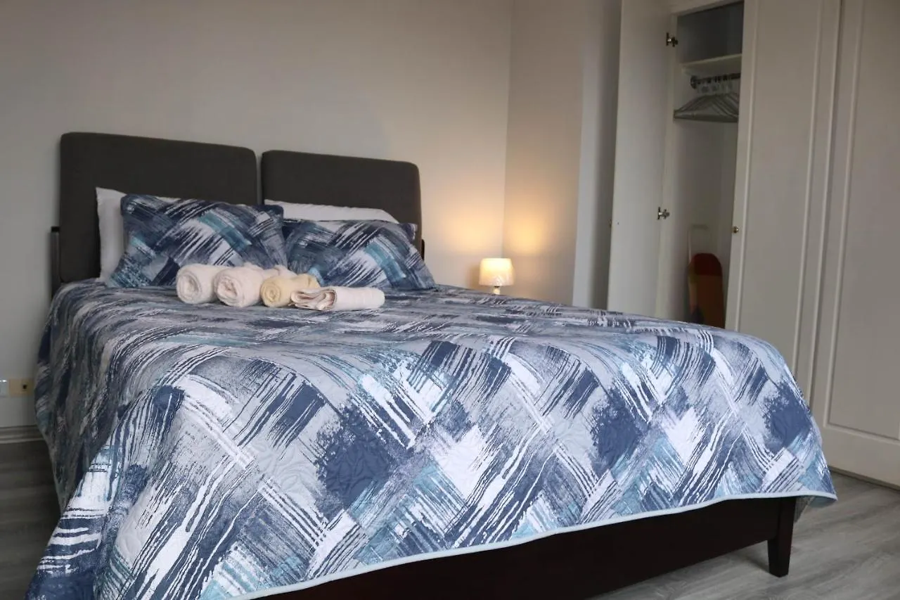 Vanilla Suite - Great Location - Financial Zone كويتو شقة